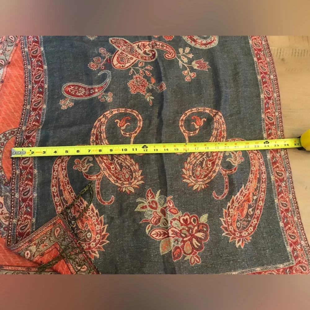 Charming Charlie Indian Inspired Table Runner‎ - 70